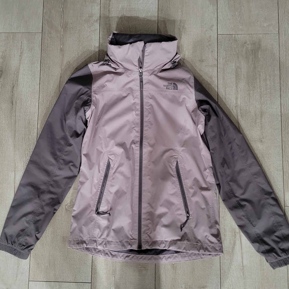 The North Face Resolve Rain Jacket Women's - Picture 2 of 9